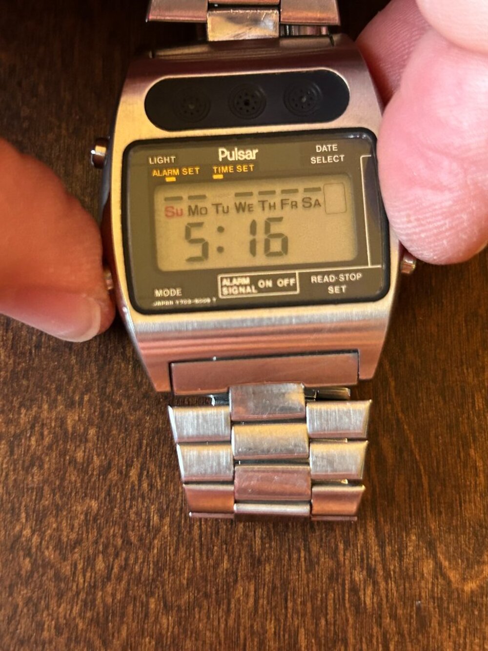Vintage PULSAR by Seiko Wristwatch Y703-5009A Digital Quartz LCD 1978 Rare! - Picture 12 of 14
